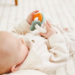 Textured teething keys